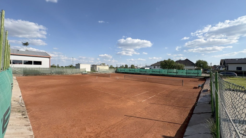 Tennisplatz Rutzendorf